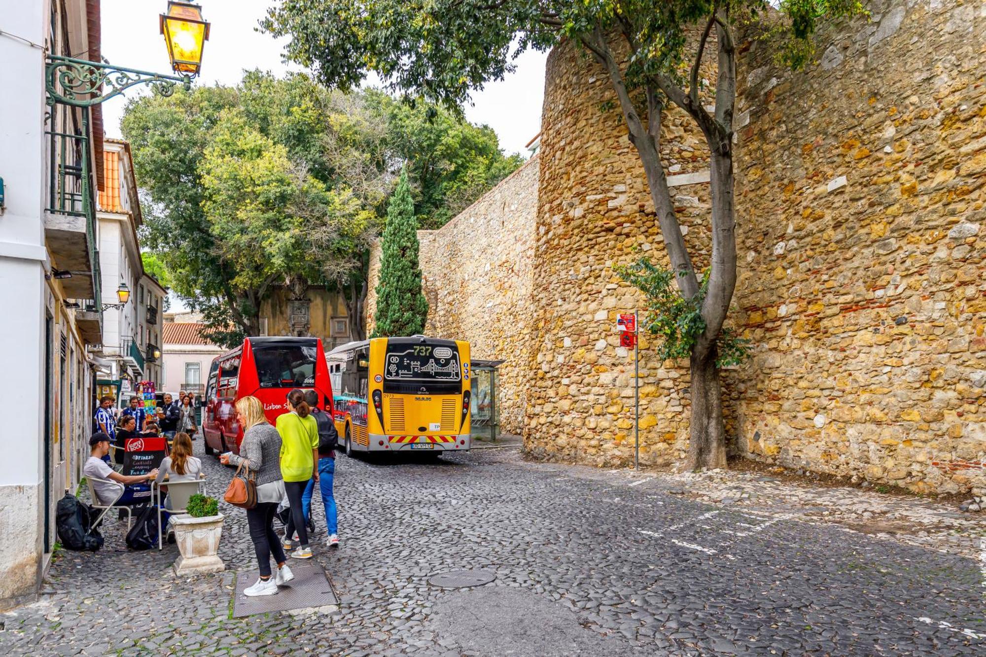 Sublime Apt Medieval Alfama Lissabon Buitenkant foto